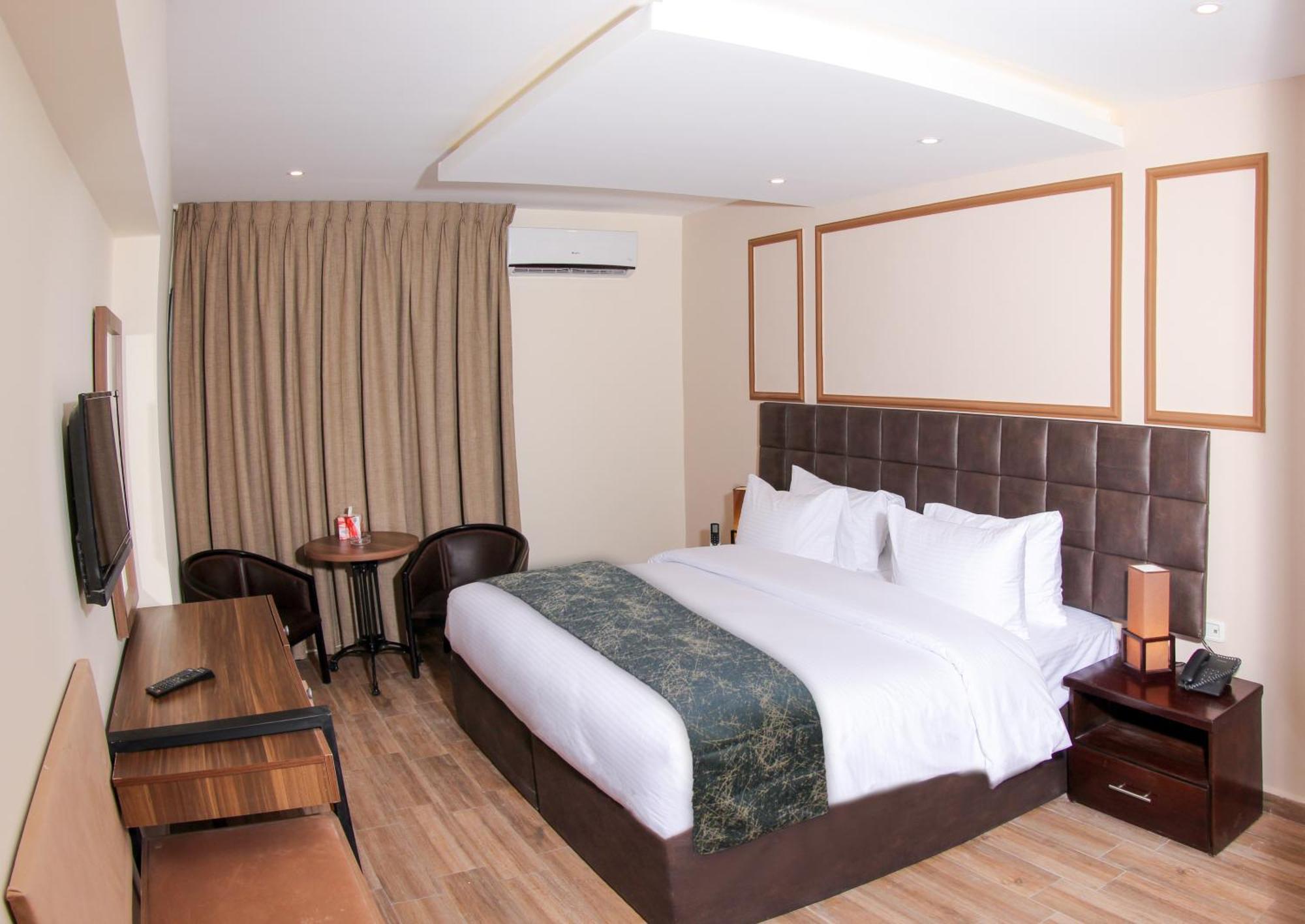 Post Hotel アンマン エクステリア 写真